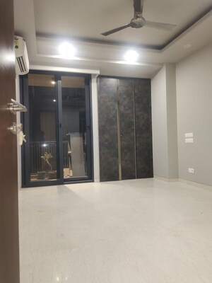 Room in 3 BHK Builder Floor at Greater Kailash I – for Rent