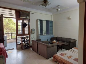 2 BHK Builder Floor For Rent in Malviya Nagar