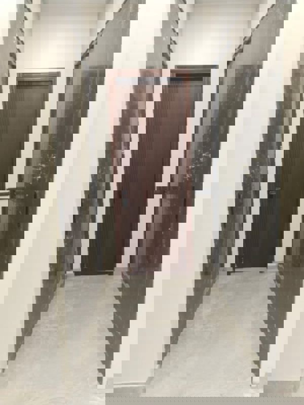 4 BHK + Extra Room 4200 Sq.Yd. Builder Floor in Unnati World