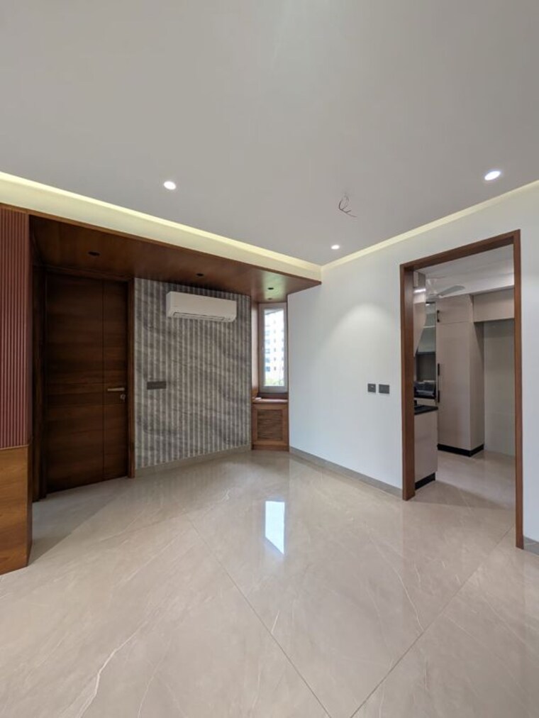 Room, mayur vihar 3.5 Bedroom 1450 Sq.Ft. Apartment In Mayur Vihar Delhi 10188985