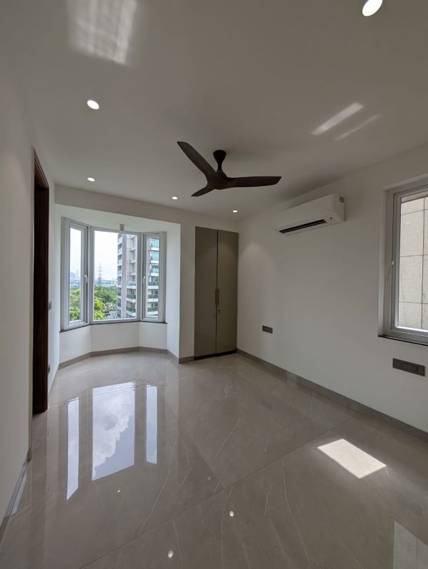 3.5 BHK + Study Room Apartment For Sale in Mayur Vihar