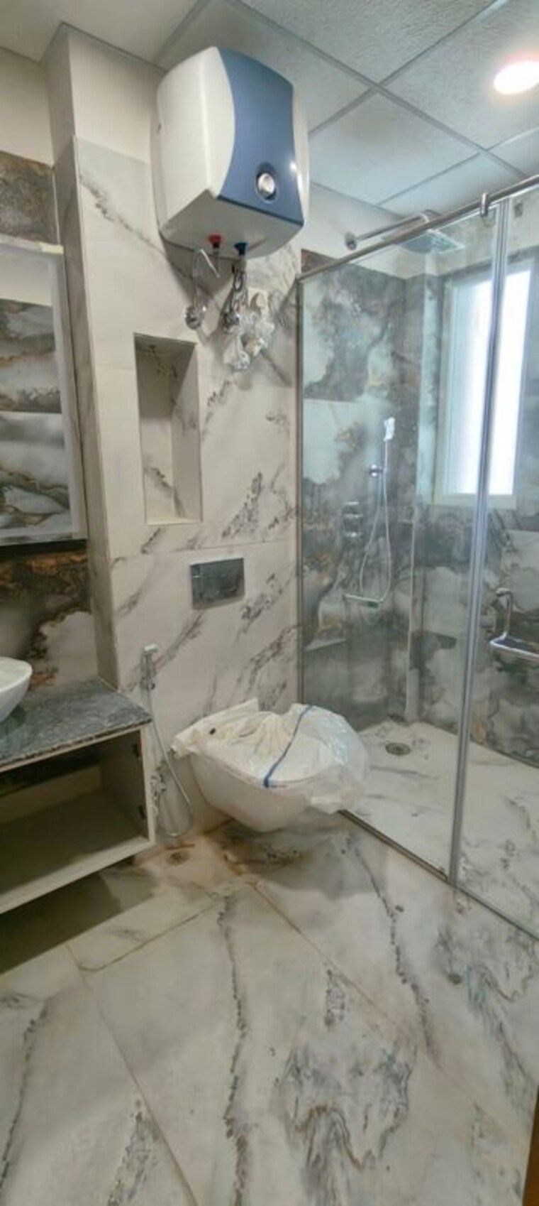 Bathroom, south city 2 4 Bedroom 2970 Sq.Ft. Builder Floor In South City 2 Gurgaon 9872479