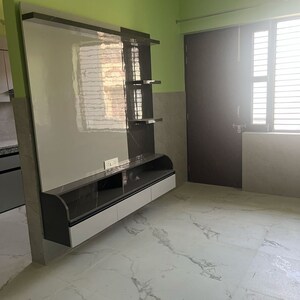 Room in 2 BHK Builder Floor at Krishna Colony – for Rent