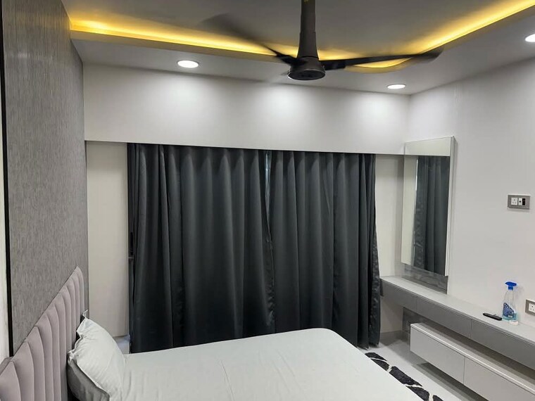 Bedroom, khar west 3 Bedroom 1000 Sq.Ft. Apartment In Khar West Mumbai 10187888