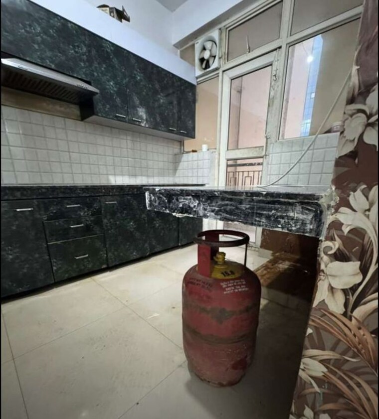 Kitchen, gomti nagar 3 Bedroom 1806 Sq.Ft. Apartment In Gomti Nagar Lucknow 10189024