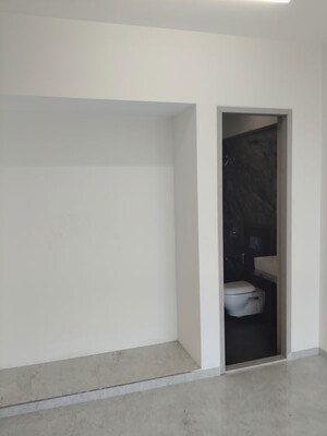 Master Bedroom in 2 BHK Apartment at Shree Ramjeevdani Mukundam, Bhayandar West – for Rent