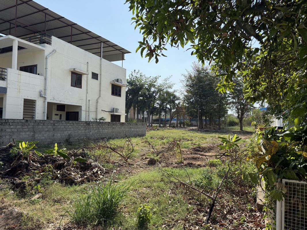 Plot For Sale in SLV Andal Homes