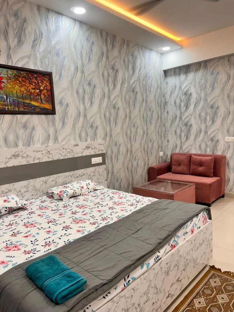 Bedroom, gaur-city-2-14th-avenue 3.5 Bedroom 1375 Sq.Ft. Apartment In Sector 16c Greater Noida Greater Noida 10189055