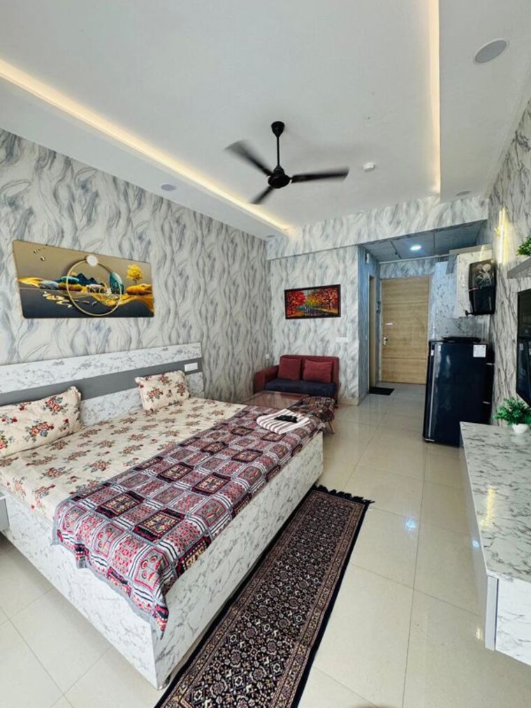 Bedroom, gaur-city-2-14th-avenue 3.5 Bedroom 1375 Sq.Ft. Apartment In Sector 16c Greater Noida Greater Noida 10189055