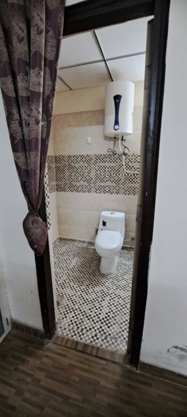 Bathroom, divyansh-flora 2 Bedroom 1055 Sq.Ft. Apartment In Sector 16c Greater Noida Greater Noida 10189058