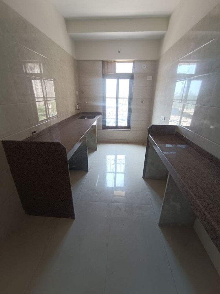 Kitchen, gowda-palash 2 Bedroom 950 Sq.Ft. Apartment In Malad West Mumbai 10189060