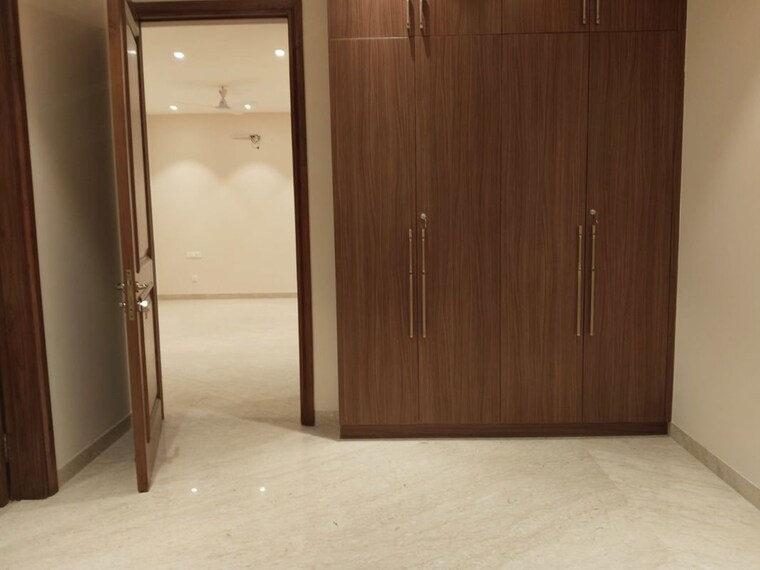 Room, greater kailash ii 4 Bedroom 3600 Sq.Ft. Builder Floor In Greater Kailash ii Delhi 10189069