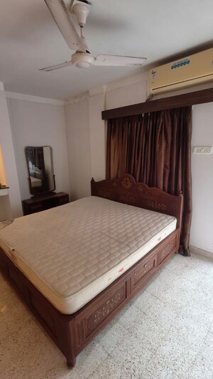 Bedroom in 3 BHK Apartment at Natasha Enclave, Kondhwa – for Rent