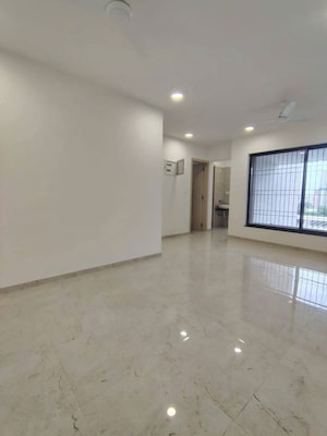 Room in 3 BHK Apartment at Bhumkar Rajanigandha Sakshi Heights, Narhe – for Rent