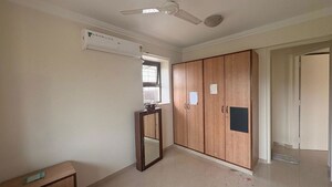 Room in 2 BHK Apartment at Chembur – for Rent