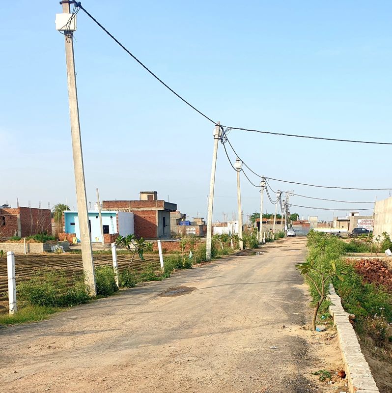Plot For Sale in Badalpur