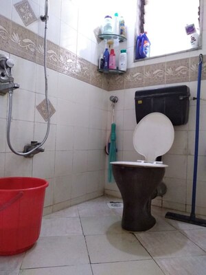Bathroom in 2 BHK Apartment at Chembur – for Rent