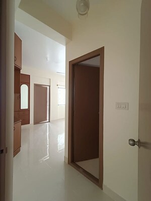 Room in 3 BHK Apartment at Klassik Nest, Hsr Layout – for Rent