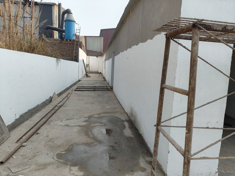 undefined, sector 63 Commercial Warehouse 6000 Sq.Yd. In Sector 63 Noida 10189125