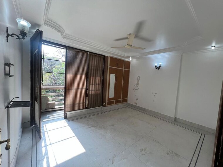Room, chittaranjan park 3 Bedroom 250 Sq.Yd. Builder Floor In Chittaranjan Park Delhi 10189127