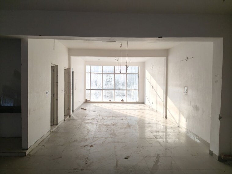 Floor Plan, sector 63 Commercial Warehouse 6500 Sq.Yd. In Sector 63 Noida 10189146