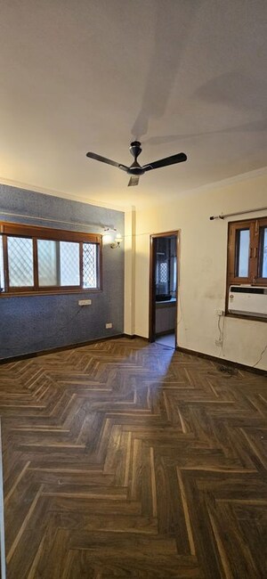 Living Room in 3 BHK Apartment at Panchsheel Enclave – for Rent