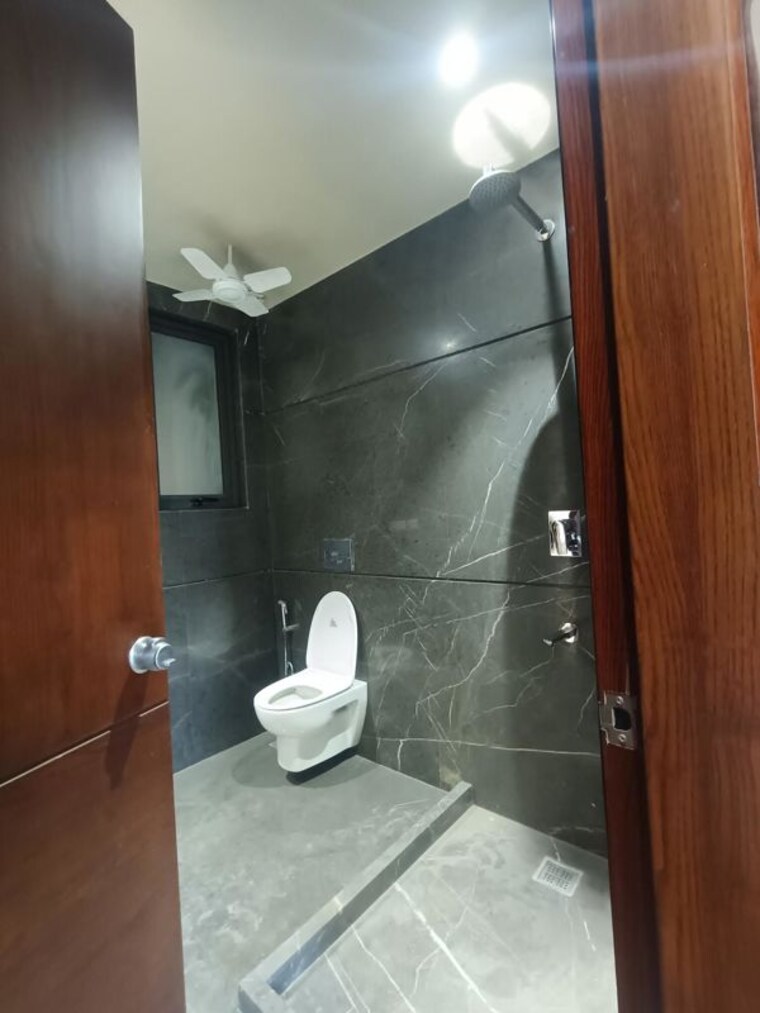 undefined, greater kailash i 3 Bedroom 208 Sq.Yd. Builder Floor In Greater Kailash I Delhi 10189171
