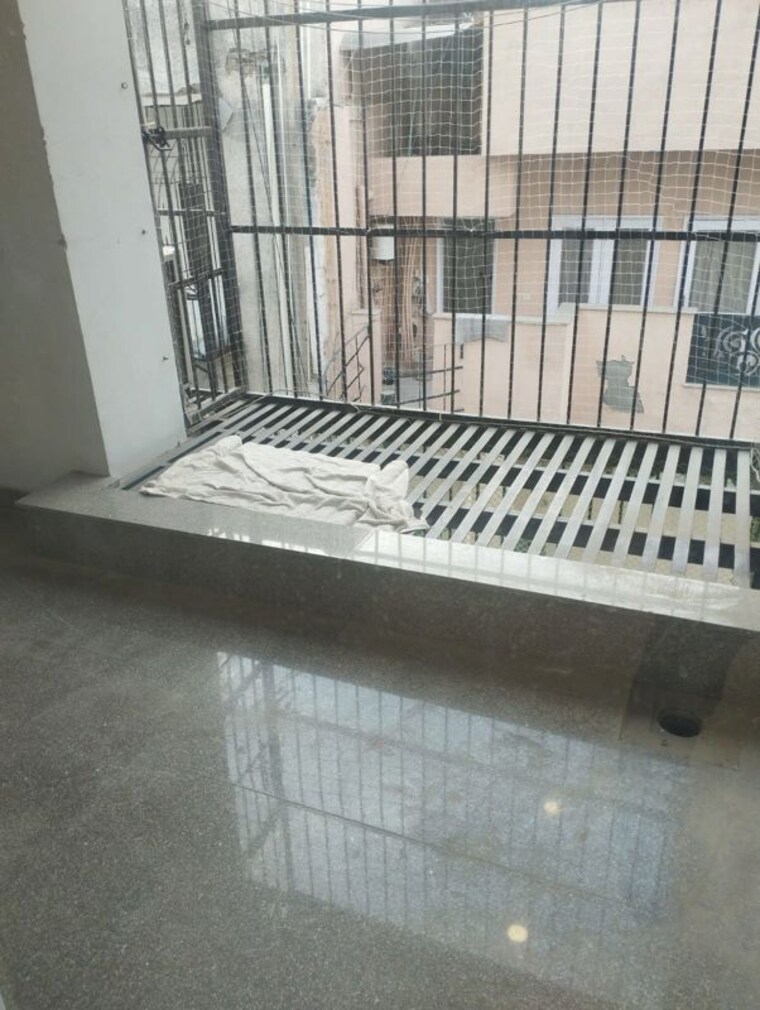 Balcony, greater kailash i 3 Bedroom 208 Sq.Yd. Builder Floor In Greater Kailash I Delhi 10189173