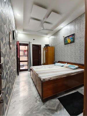 Bedroom in 5 BHK Villa at Paramount Golfforeste, Zeta I Greater Noida – for Rent