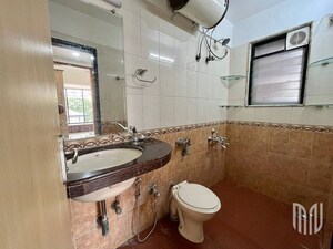 Bathroom in 2 BHK Apartment at Seasons Avenue Khar West, Khar West – for Rent