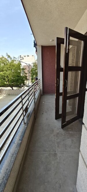 Balcony in 3 BHK Builder Floor at RPS Palm Drive, Sector 88 – for Rent