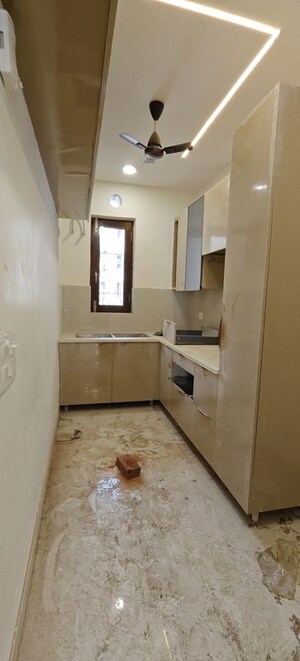 Master Bedroom in 3 BHK Builder Floor at RPS Palm Drive, Sector 88 – for Rent