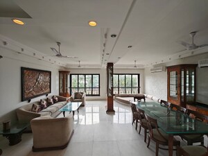 2 BHK Apartment For Rent in Seasons Avenue Khar West, Khar West