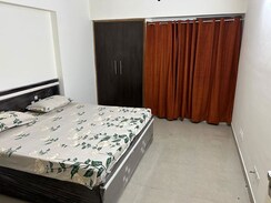 2 BHK + Study Room Apartment For Rent in Mahagun Moderne