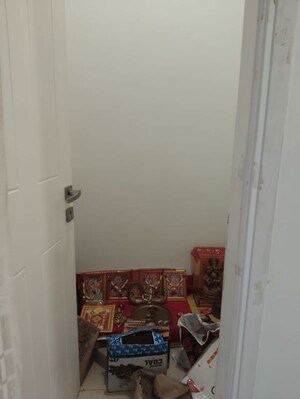 Bathroom in 2 BHK Apartment at Civitech Sampriti, Sector 77 – for Rent