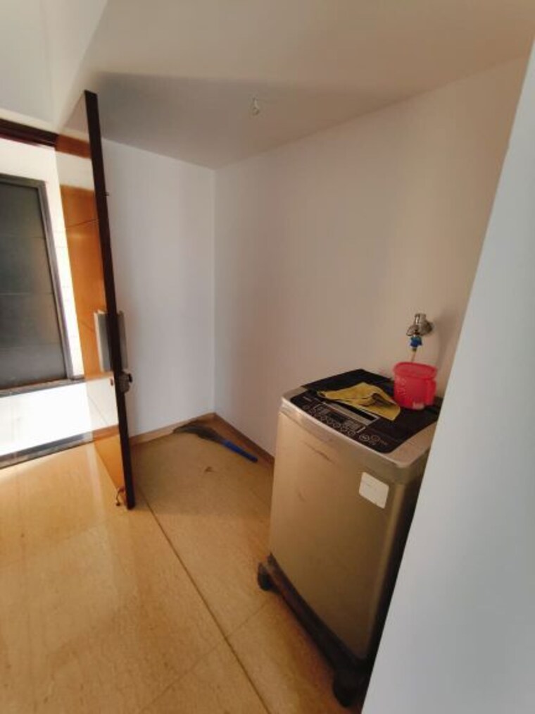 Attached Bathroom, lodha-belmondo Studio 600 Sq.Ft. Apartment In Gahunje Pune 10189262