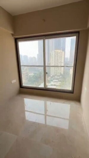 Room in 2.5 BHK Apartment at Haware Intelligentia Axis, Borivali East – for Rent