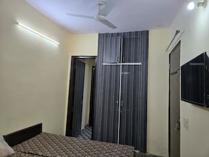 Building Lobby in 1 BHK Builder Floor at Spazedge, Sector 47 – for Rent