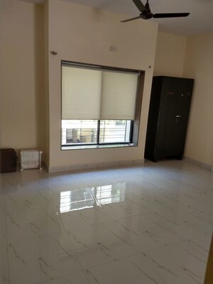 Room in 3 BHK Apartment at Baner – for Sale