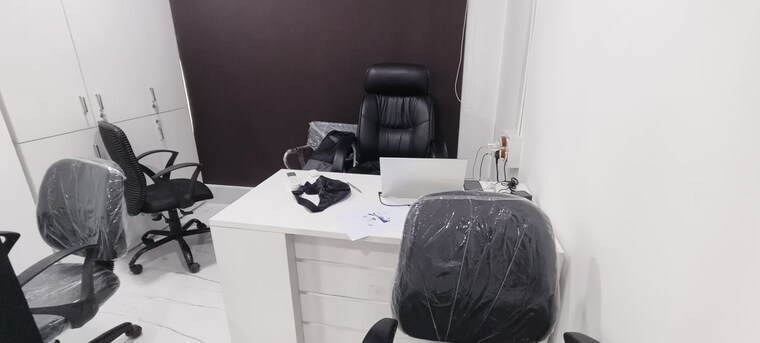 Team Area, ijmima-complex Commercial Office Space 624 Sq.Ft. In Malad West Mumbai 10189293