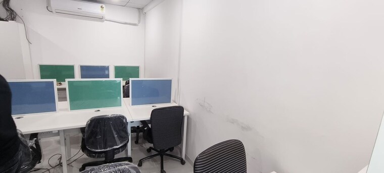 Team Area, ijmima-complex Commercial Office Space 624 Sq.Ft. In Malad West Mumbai 10189293
