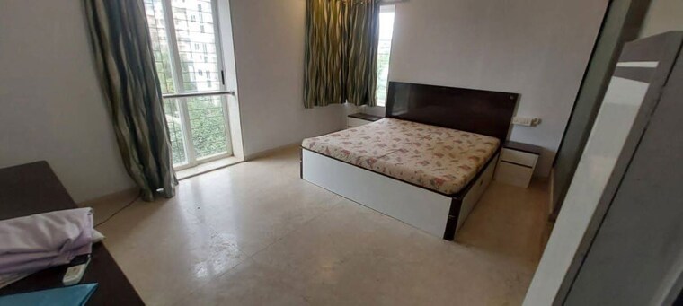Master Bedroom, versova 3 Bedroom 1200 Sq.Ft. Apartment In Versova Mumbai 10189297