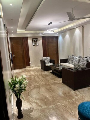 Living Room in 3 BHK Builder Floor at Kohli One Malibu Town, Sector 47 – for Rent