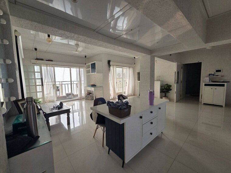 Team Area, nahars-everest 3 Bedroom 1400 Sq.Ft. Apartment In Versova Mumbai 10189314