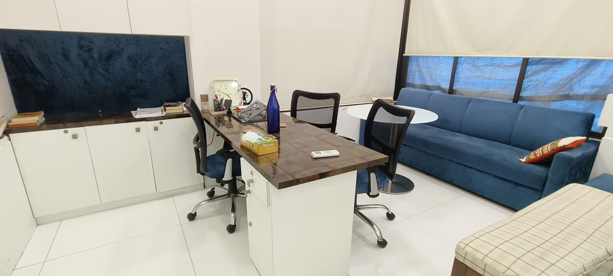 Office Space For Rent in Knox Plaza