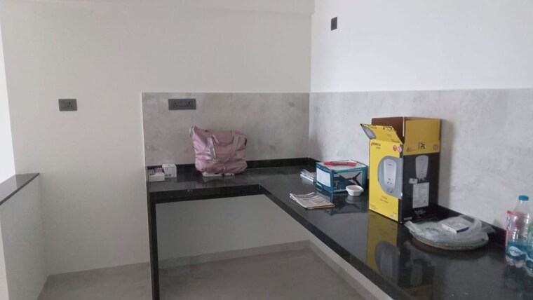 Kitchen, kohinoor-sapphire-3 2 Bedroom 744 Sq.Ft. Apartment In Tathawade Pune 10189330