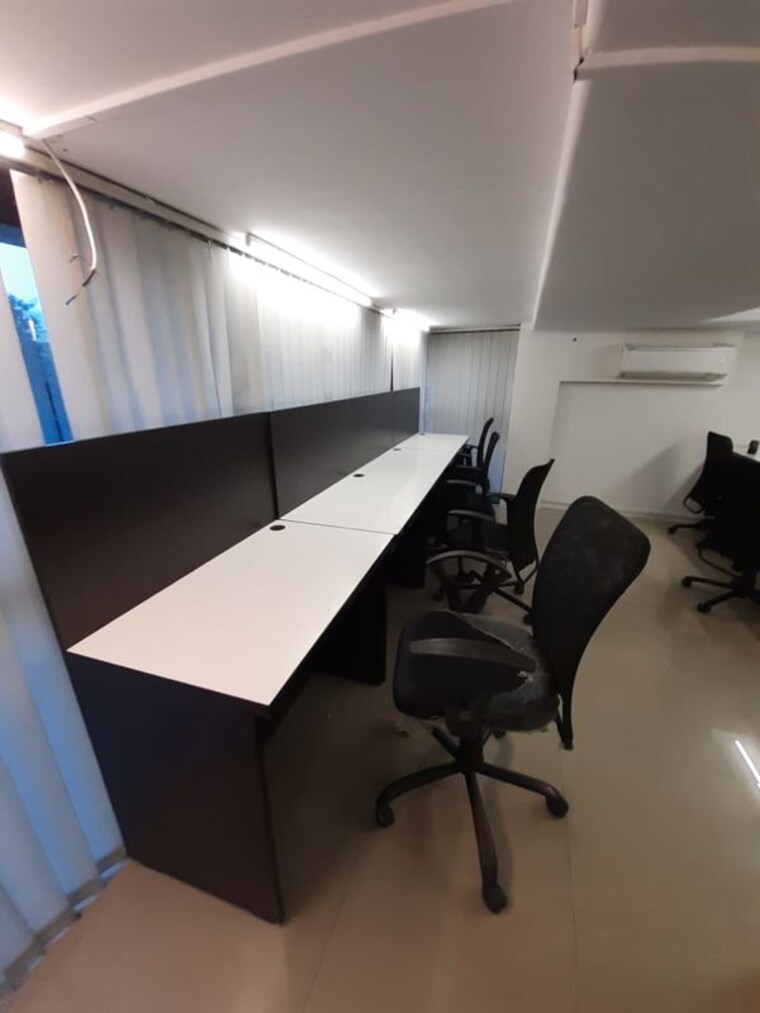Team Area, knox-plaza Commercial Office Space 500 Sq.Ft. In Malad West Mumbai 10189335