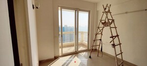 Room in 4 BHK Apartment at Alphacorp Gurgaon One 84, Sector 84 – for Rent