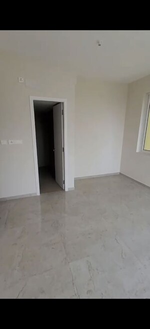 Room in 2 BHK Apartment at Tata Serein, Pokhran Road No Two – for Sale