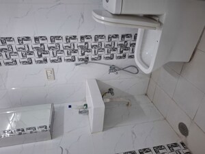 Bathroom in 3 BHK Apartment at Banjara Hills – for Rent
